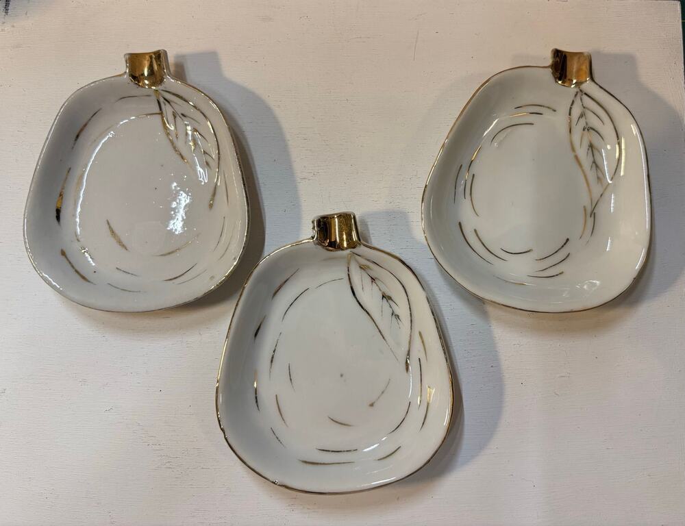 Vintage Fruit Shaped Ashtray White Pear Made in Occupied Japan